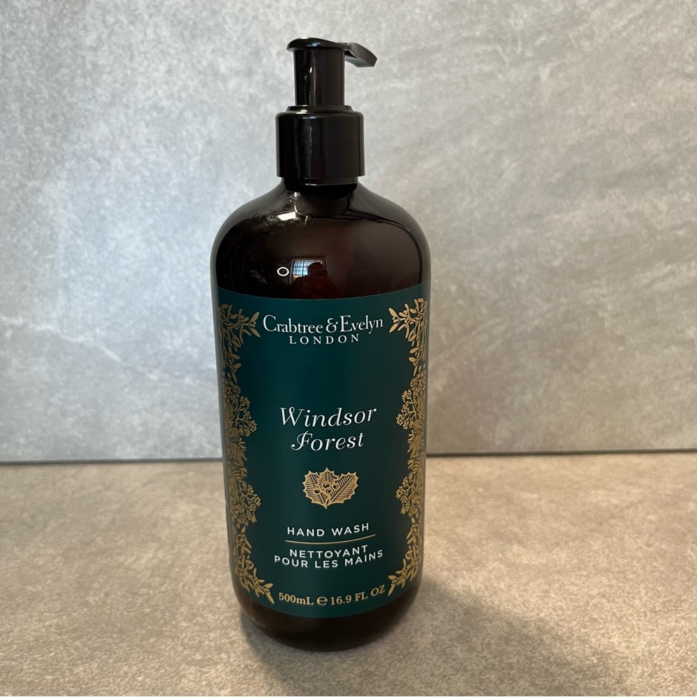 One Bottle Crabtree & Evelyn Windsor Forest Hand Wash Soap 16.9 OZ New